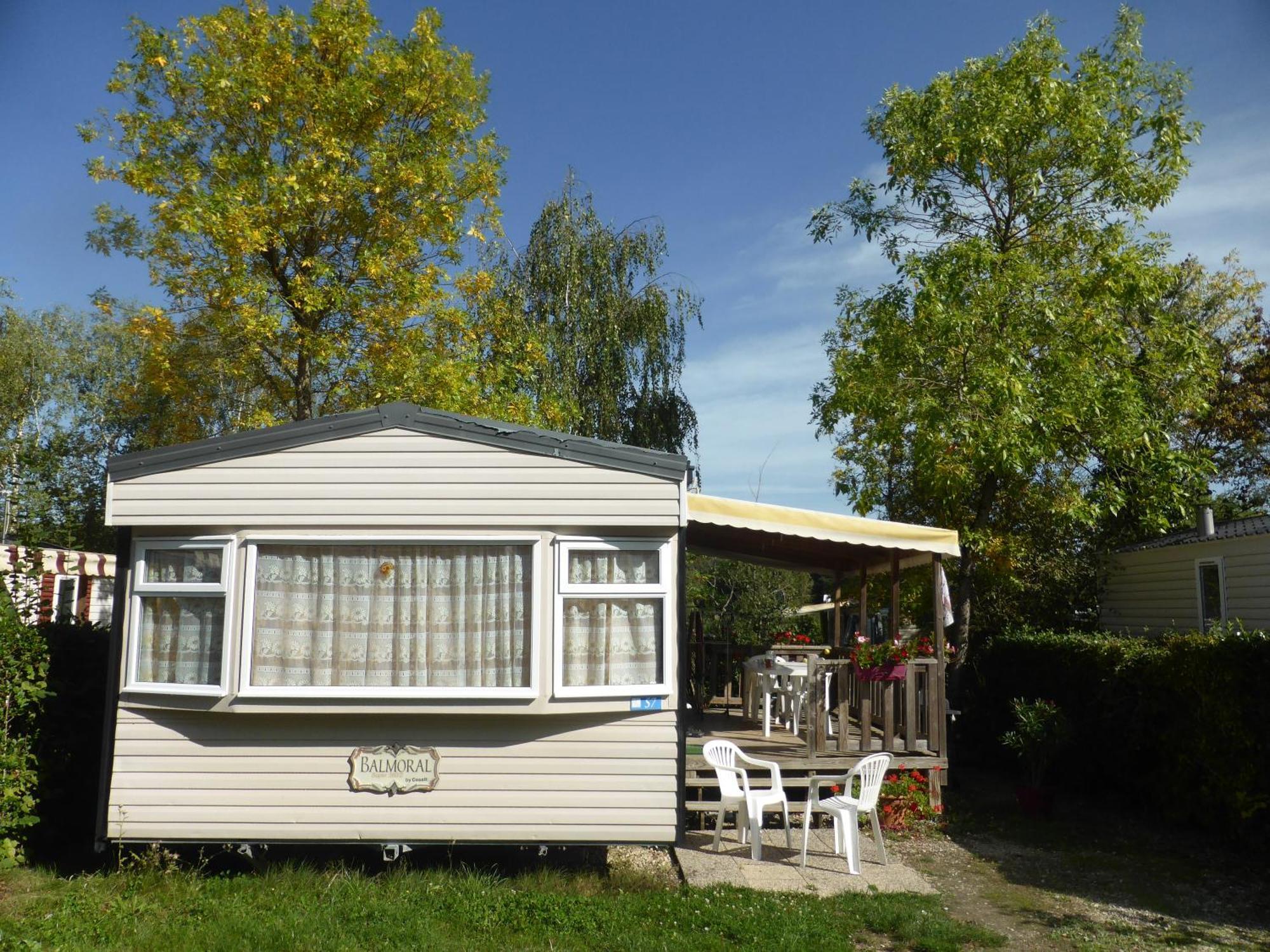 Mobil-Home Corinne Rastel -Le Domaine De Dugny Onzain Luaran gambar